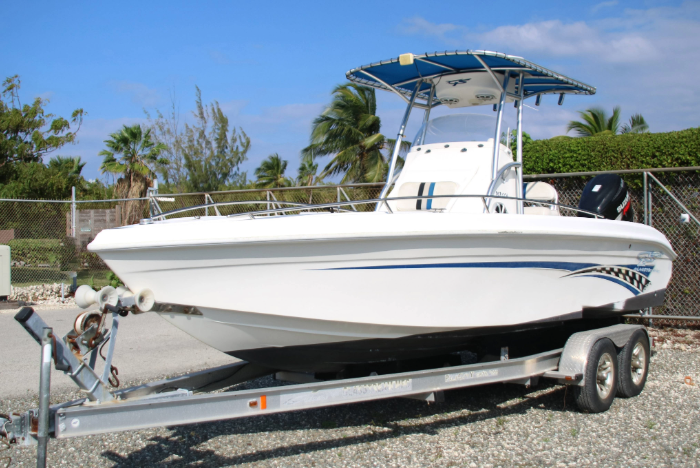 Reduced! 2011 Glasstream 242 CCX